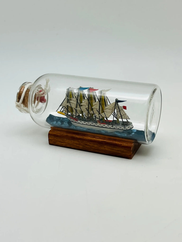 Ship In a Bottle - France