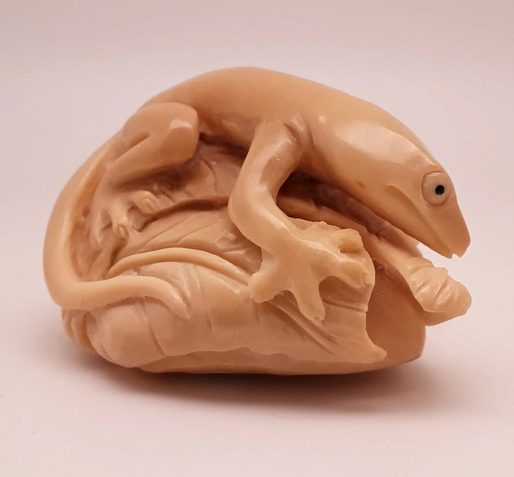 Salamander Tagua Nut Carving