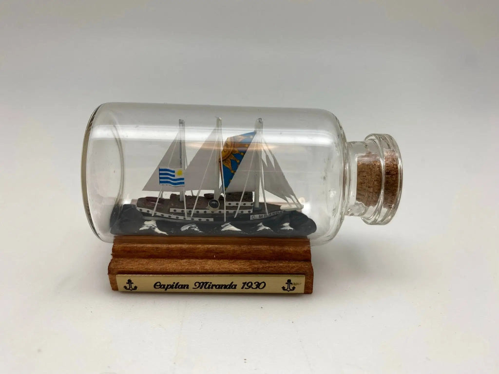 Mini Ship In Bottles - Capitan Miranda